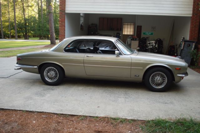 1975 Jaguar XJ6C COUPE COUPE - photo 9