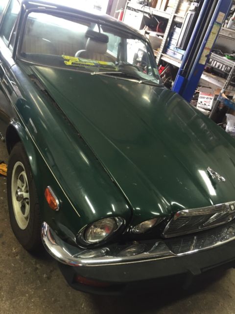1975 Jaguar XJ6 L - photo 3