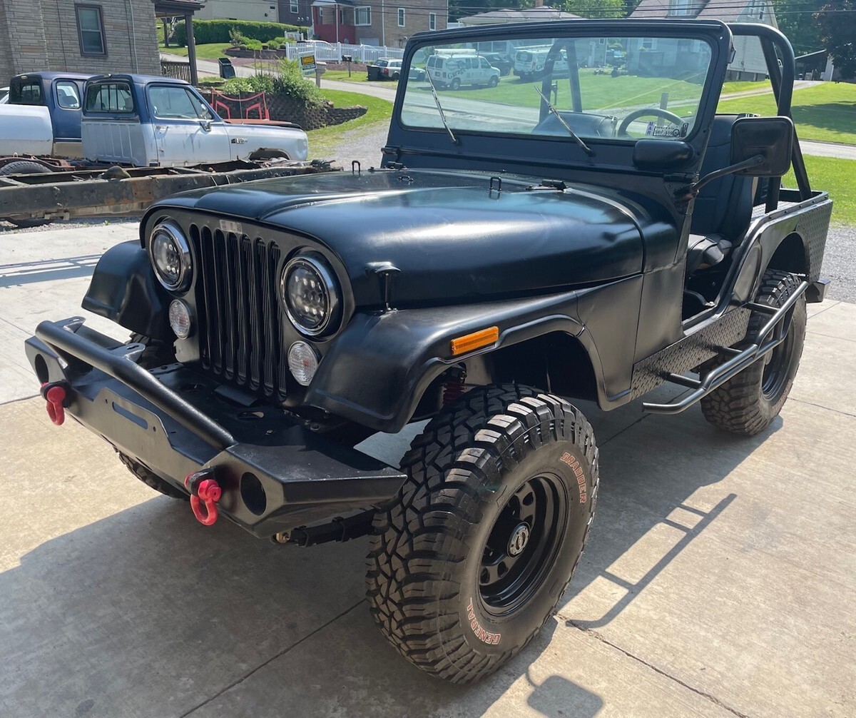 1975 Jeep CJ - photo 2