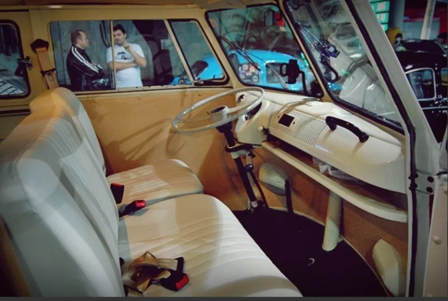 1975 Volkswagen Bus/Vanagon - photo 3