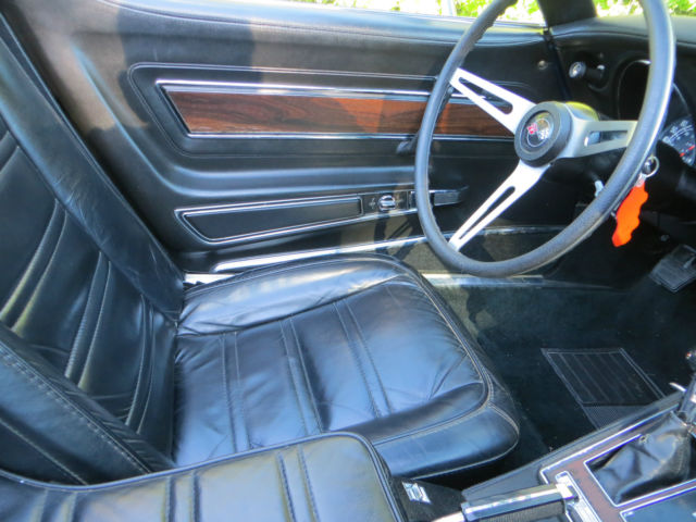 1975 Chevrolet Corvette Convertible - photo 3