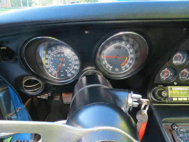 1975 Chevrolet Corvette Convertible - photo 6