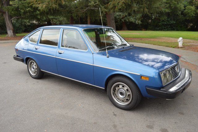1975 Lancia Beta Berlinna 1 Owner Documented Gorgeous Low Miles Condition - photo 12