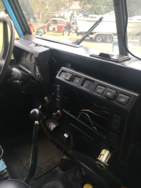 1975 Land Rover Defender - photo 11