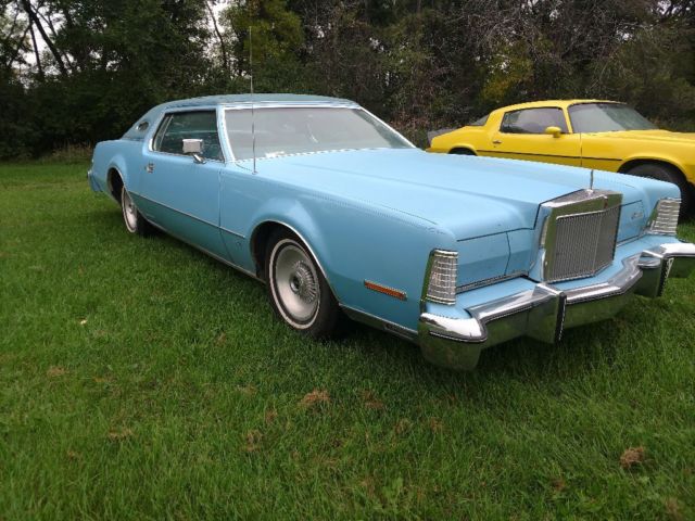 1975 Lincoln Continental - photo 2