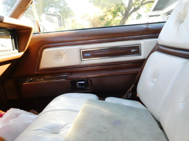 1975 Lincoln Continental Base Hardtop 2-Door - photo 12