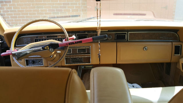 1975 Lincoln Continental - photo 7