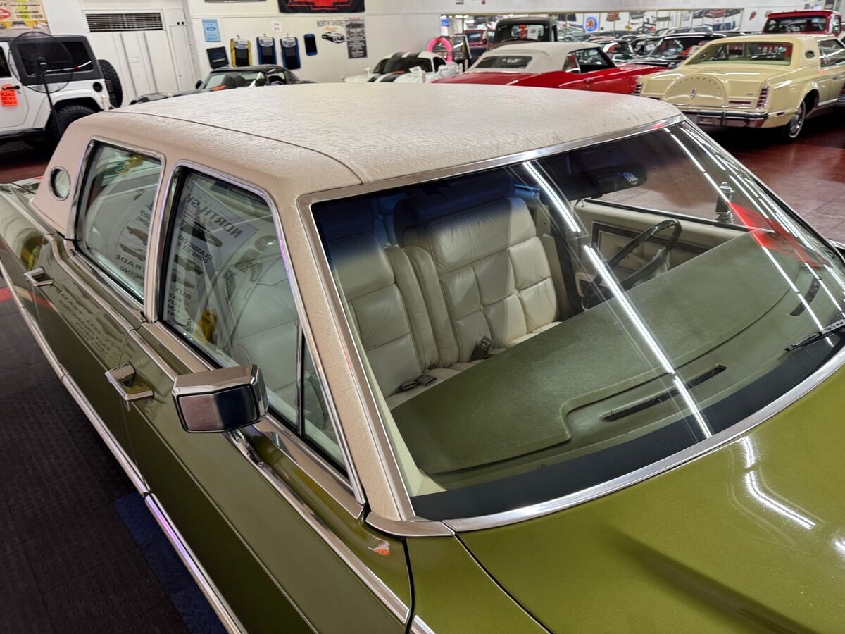 1975 Lincoln Continental All Original Low Mile Car-SEE VIDEO - photo 11