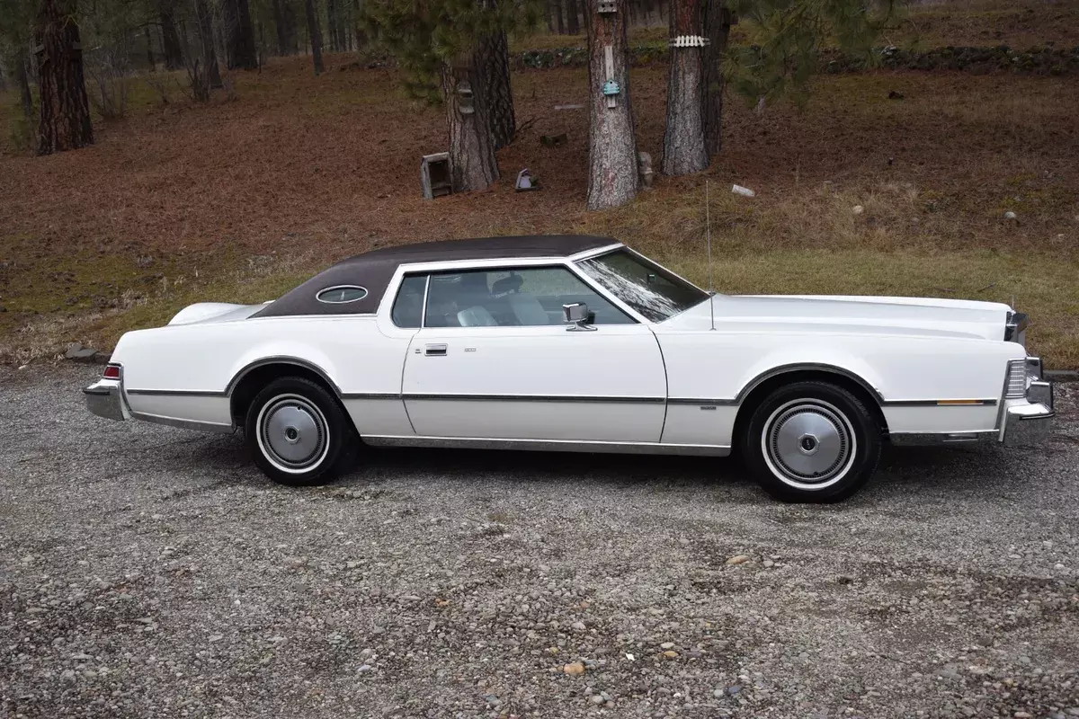 1975 Lincoln Continental Mark IV 45,642 Miles! Luxury Group! Two Tone Leather! 1975 Lincoln Continental