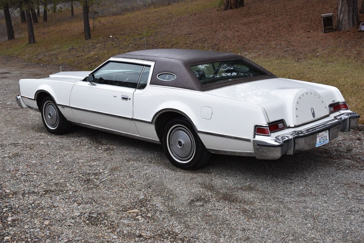 1975 Lincoln Continental - photo 13