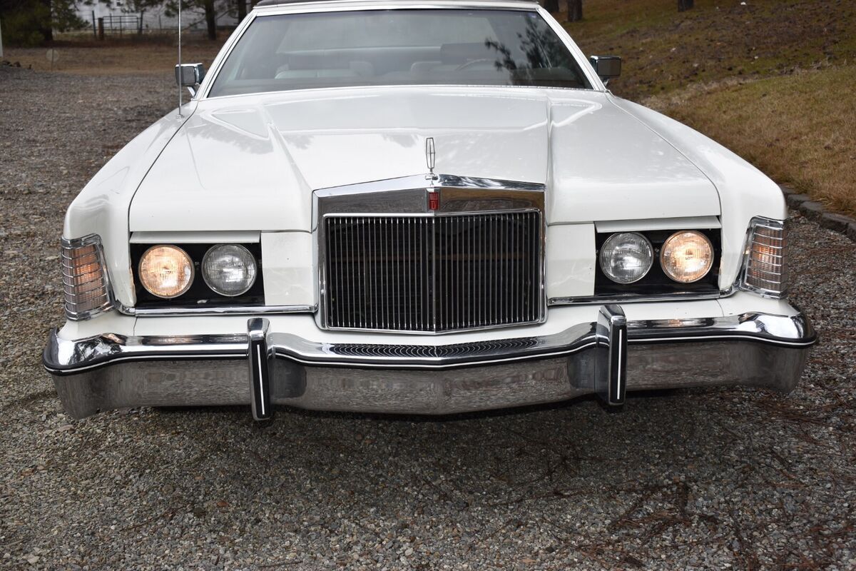 1975 Lincoln Continental - photo 8