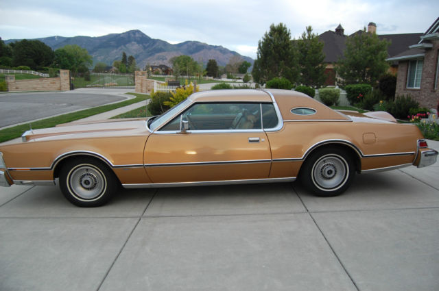 1975 Lincoln Continental