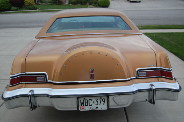 1975 Lincoln Continental - photo 3