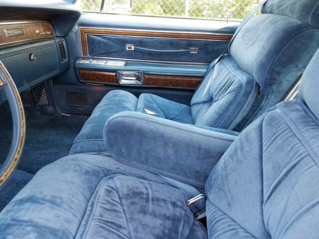 1975 Lincoln Continental Town Car Coupe Show Car - photo 4
