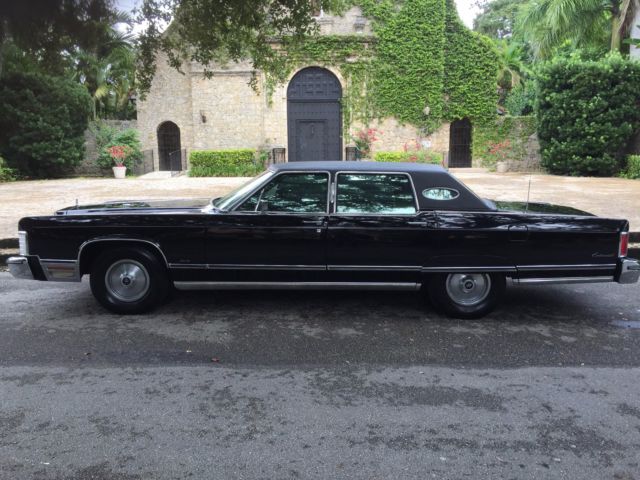 1975 Lincoln Continental Town Car Triple Black 1975 Lincoln Continental