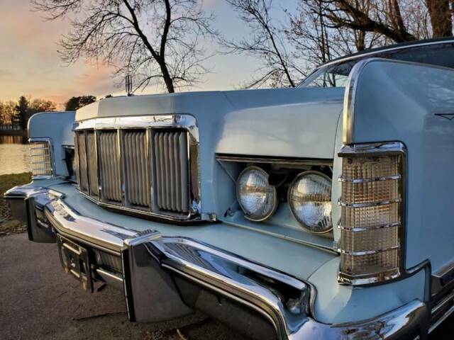1975 Lincoln Continental Town Coupe' - photo 10