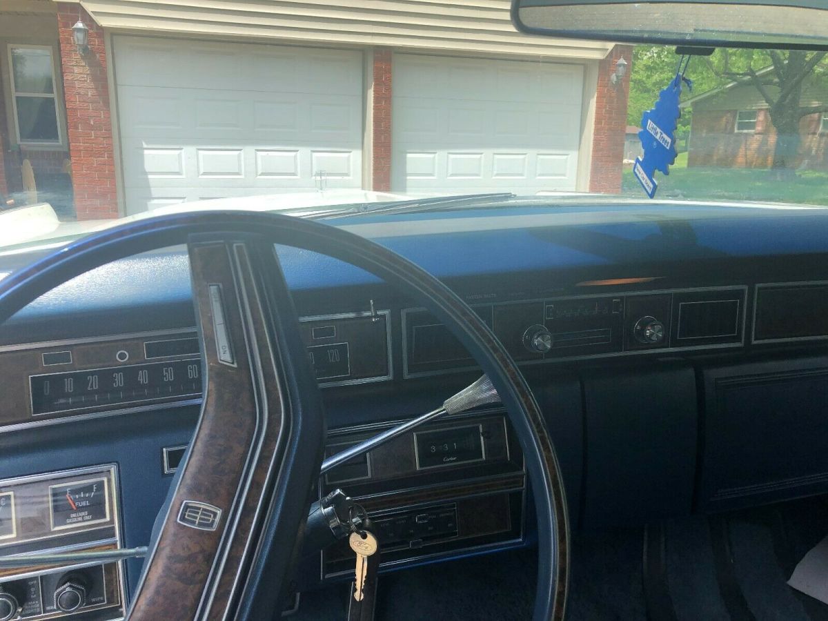 1975 Lincoln Continental - photo 10
