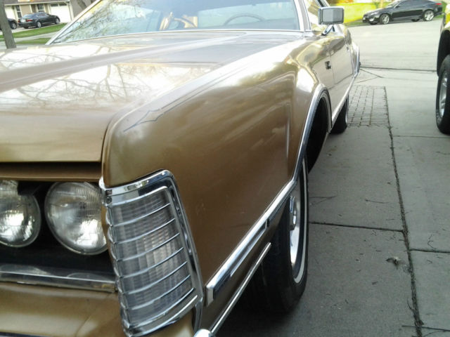 1975 Lincoln Mark Series - photo 2