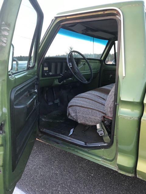 1975 Ford F-100 - photo 2
