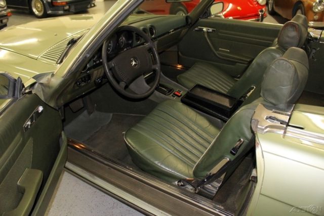 1975 Mercedes-Benz SL-Class - photo 10