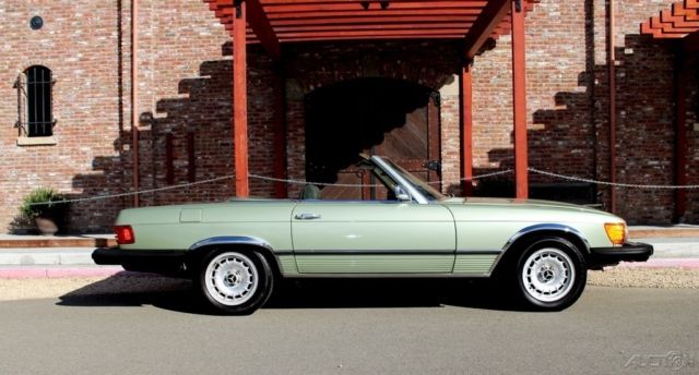 1975 Mercedes-Benz SL-Class - photo 6