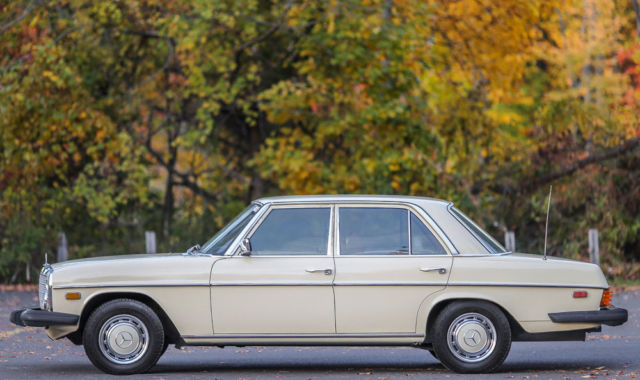 1975 Mercedes-Benz 300-Series Collectible W115.114 Washington State Diesel - photo 7