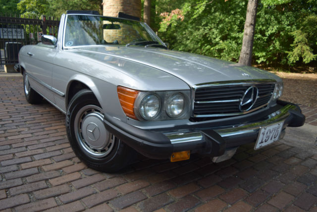 1975 Mercedes 450SL Convertible 4.5L/V8/Leather/Sony/Hard Top/Classic Hub Caps 1975 Mercedes-Benz SL-Class CONVERTIBLE (SOFT AND HARD TOP)EDITION