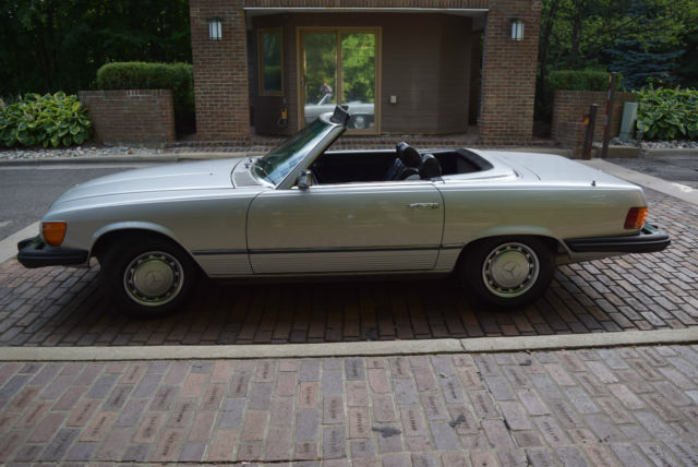 1975 Mercedes-Benz SL-Class CONVERTIBLE (SOFT AND HARD TOP)EDITION - photo 7