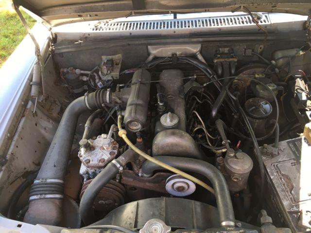 1975 Mercedes-Benz 200-Series - photo 13
