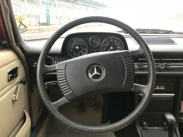 1975 Mercedes-Benz 200-Series Good - photo 12