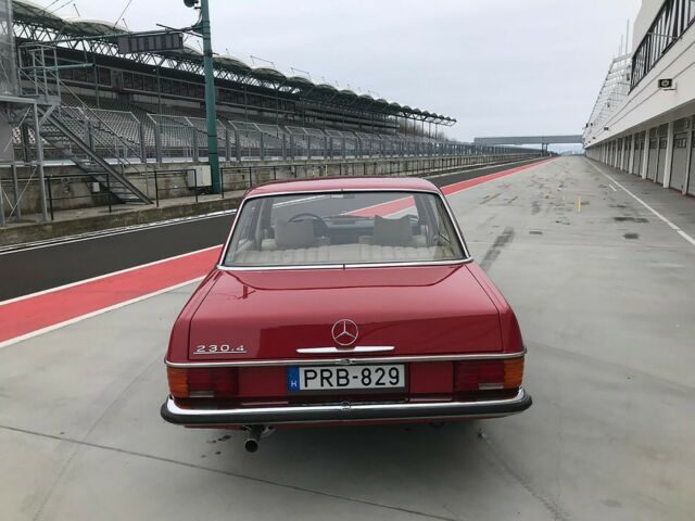 1975 Mercedes-Benz 200-Series Good - photo 2