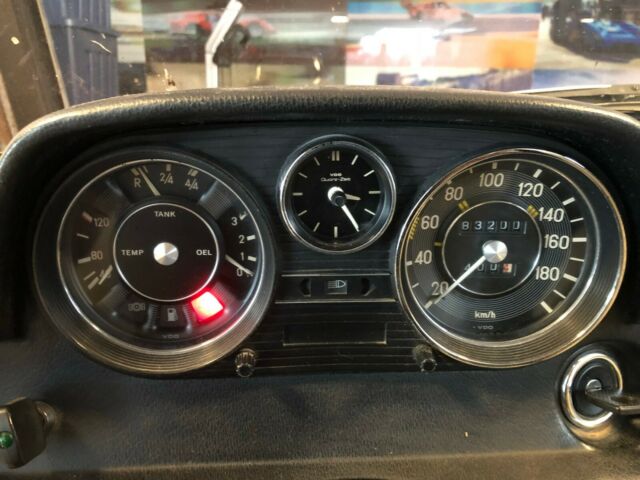 1975 Mercedes-Benz 200-Series Good - photo 7