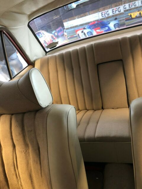 1975 Mercedes-Benz 200-Series Good - photo 8