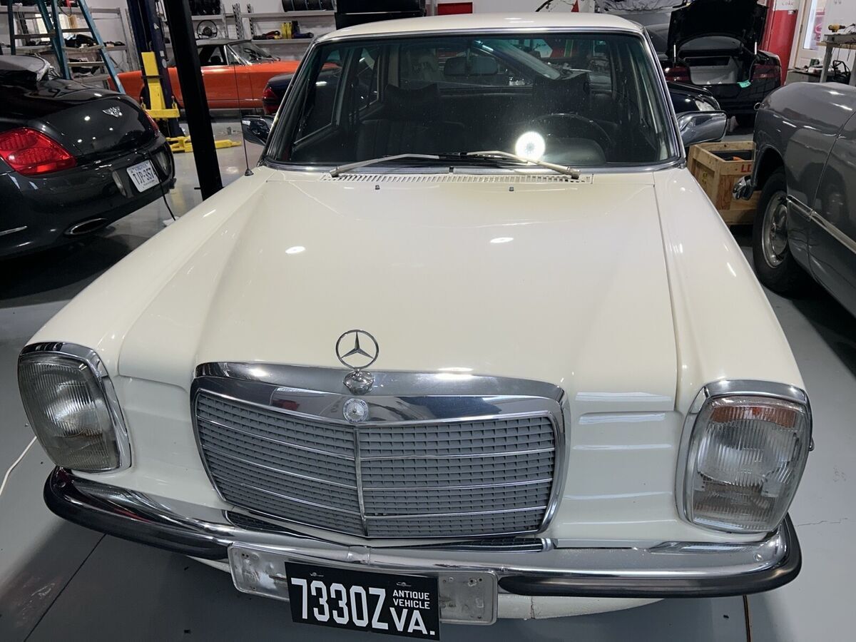 1975 Mercedes-Benz 240 D euro - photo 8