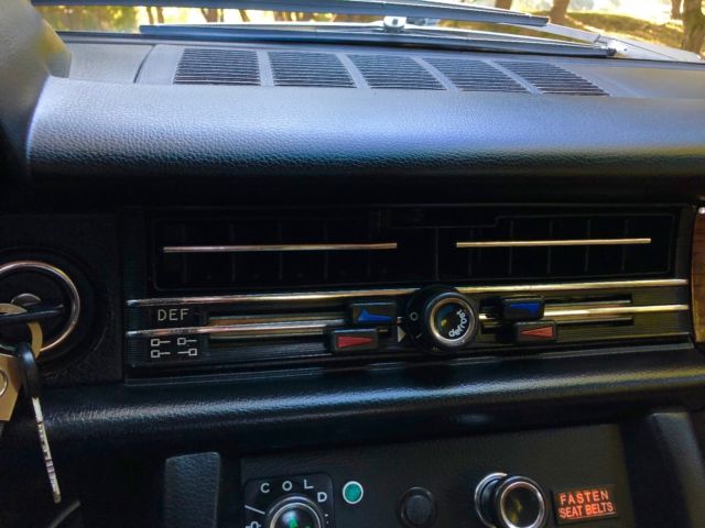 1975 Mercedes-Benz 200-Series 114 - photo 12