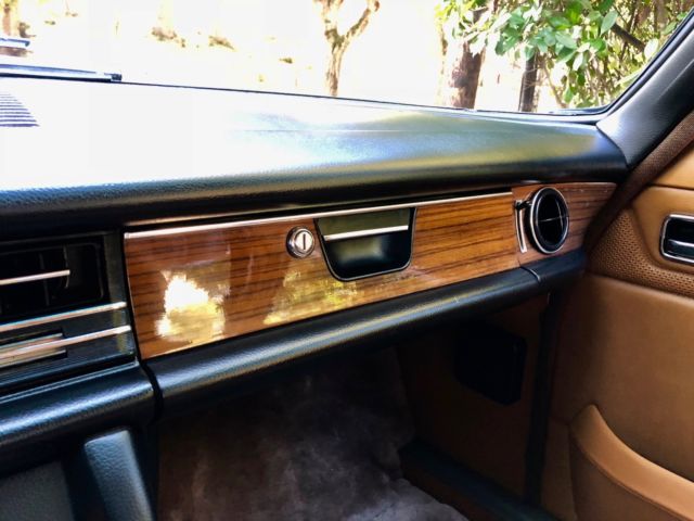 1975 Mercedes-Benz 200-Series 114 - photo 13