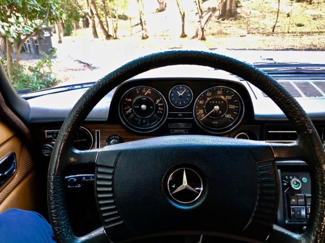 1975 Mercedes-Benz 200-Series 114 - photo 7