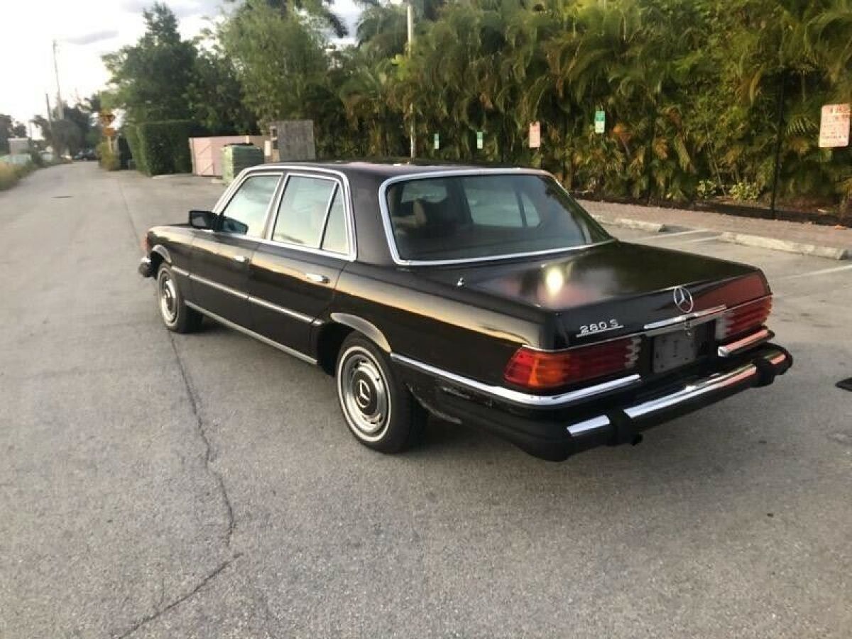 1975 Mercedes-Benz 200-Series 280S - photo 10