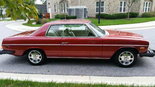 1975 Mercedes-Benz 200-Series - photo 6