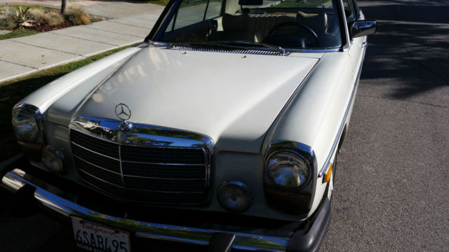 1975 Mercedes-Benz C-Class coupe - photo 2