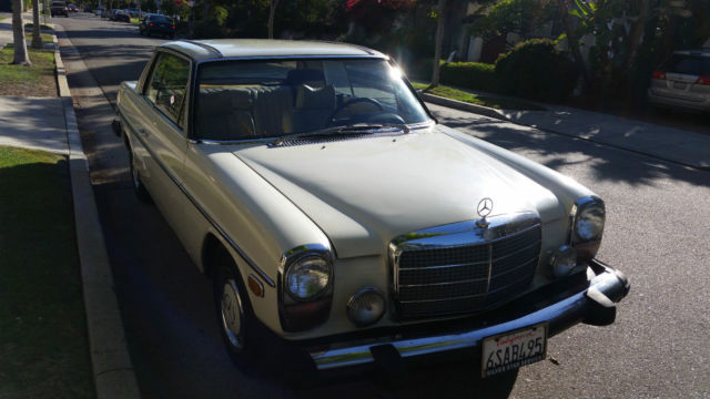1975 Mercedes-Benz C-Class coupe - photo 3
