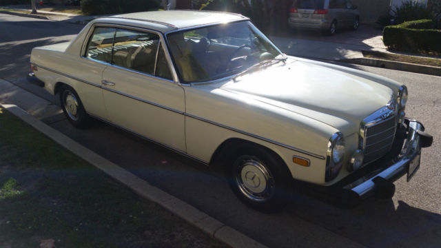 1975 Mercedes-Benz C-Class coupe - photo 4