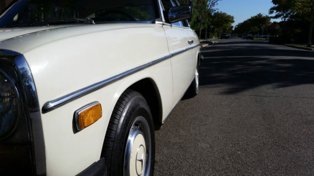 1975 Mercedes-Benz C-Class coupe - photo 6