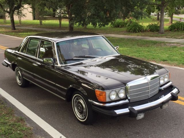 1975 Mercedes-Benz 200-Series W116 in DB 423 Dark Tobacco Brown w. 69k miles - photo 2