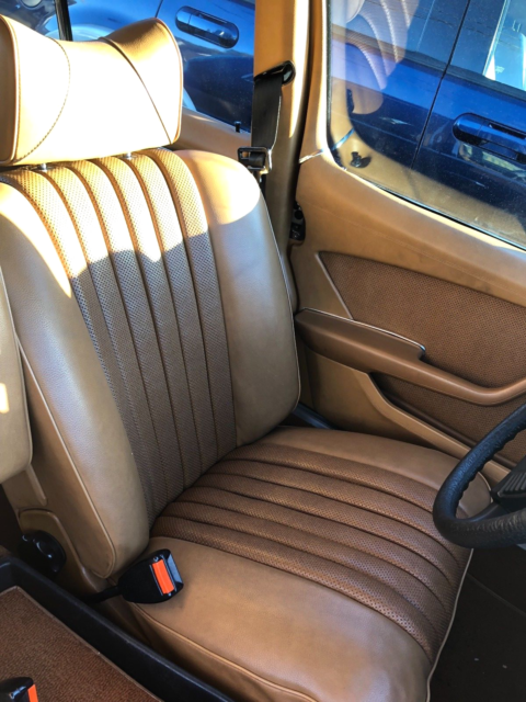 1975 Mercedes-Benz 200-Series W116 in DB 423 Dark Tobacco Brown w. 69k miles - photo 8