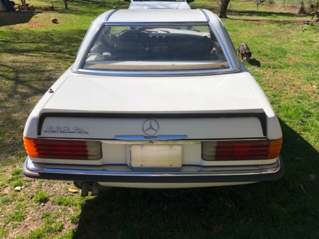 1975 Mercedes-Benz SL-Class - photo 5