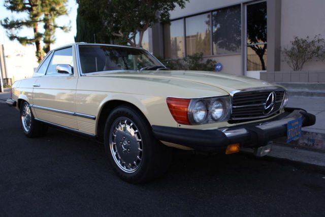 1975 Mercedes Benz 450 SL Convertible beautiful older restoration 1975 Mercedes-Benz SL-Class SL 450