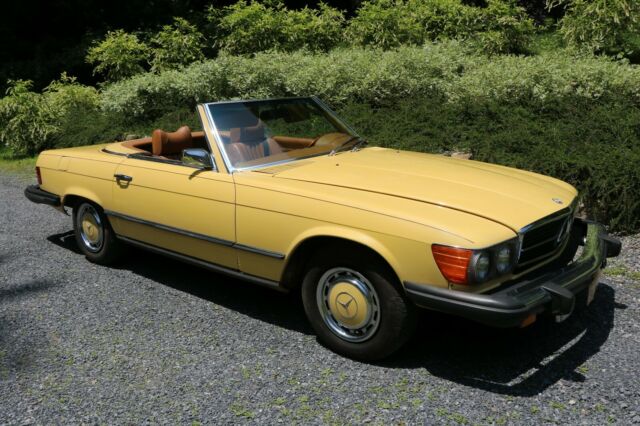 1975 Mercedes-Benz 450SL convertible with hard top 1975 Mercedes-Benz SL-Class