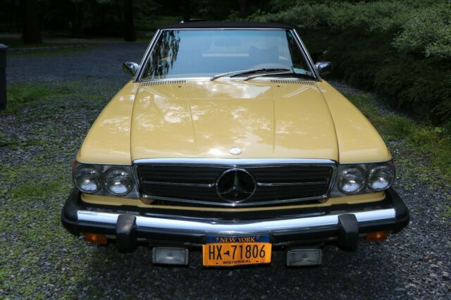1975 Mercedes-Benz SL-Class - photo 4