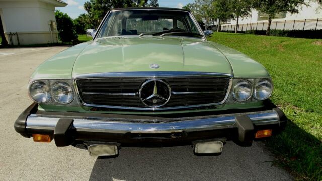 1975 Mercedes-Benz SL-Class - photo 11